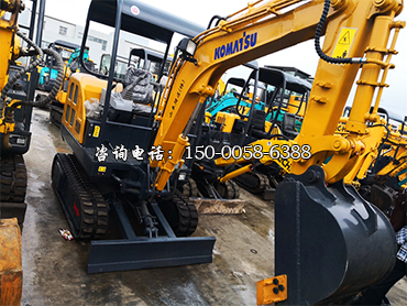 二手小松20微型小挖机